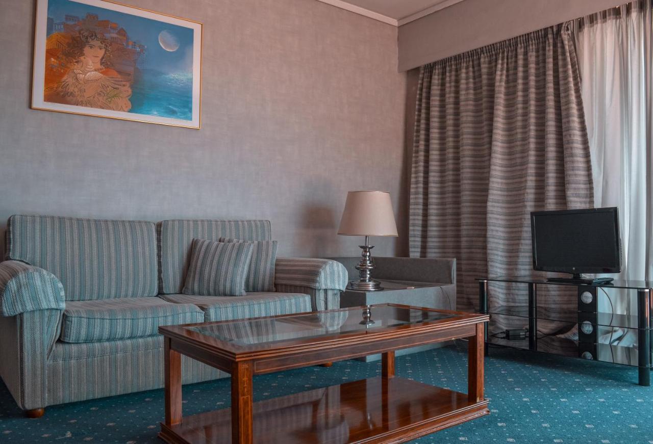 אתונה Lion Hotel Apartments מראה חיצוני תמונה